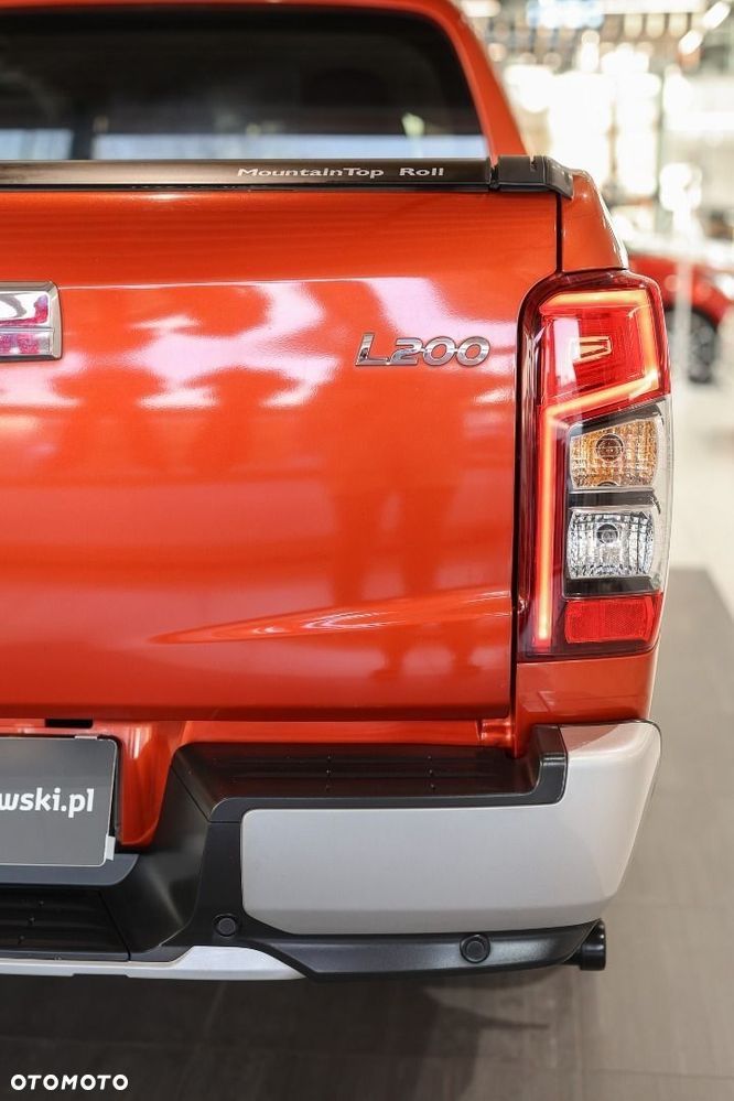 Mitsubishi L200 - 23