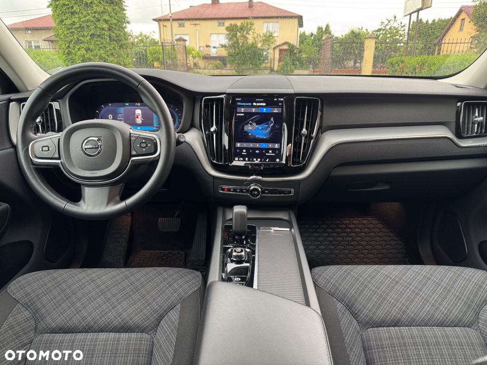 Volvo XC 60 B4 B Core - 12