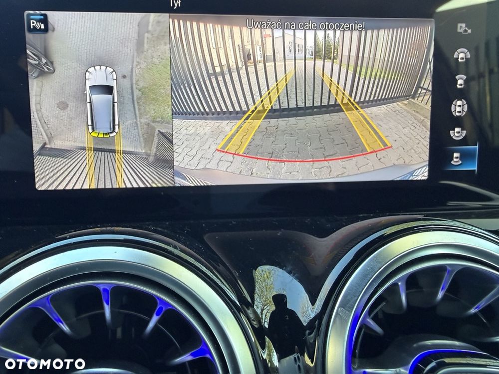 Mercedes-Benz EQB 250 70.5kWh Progressive - 12