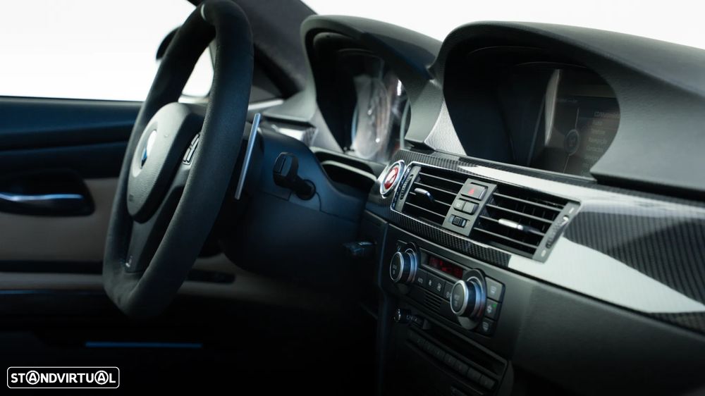 BMW M3 Auto - 46