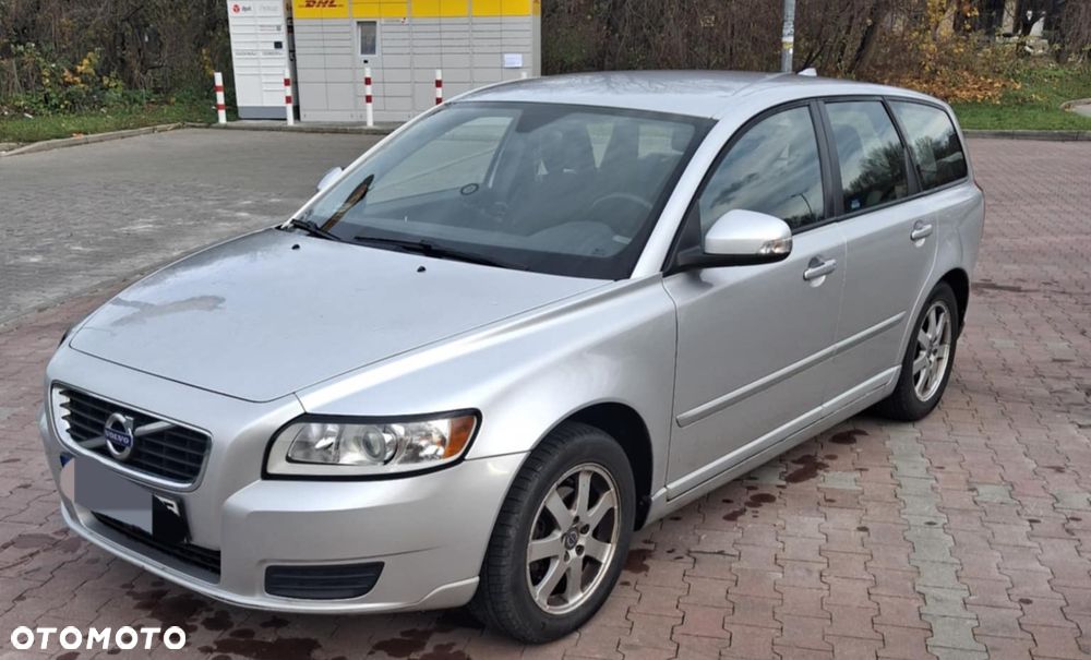 Volvo V50 D2 - 4