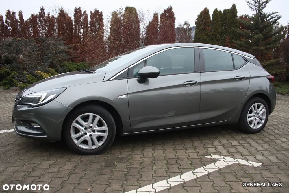 Opel Astra - 4