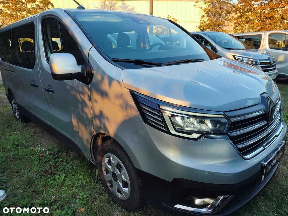 Renault Trafic SpaceClass 2.0 dCi - 30