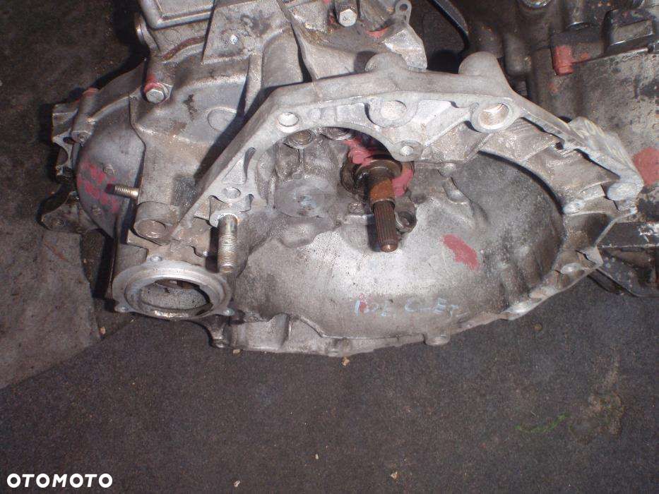 obudowa korpus dzwon skrzynia biegów seicento punto panda grande evo 500 punto fiorino seicento uno cinqecento 900 1.1 - 2