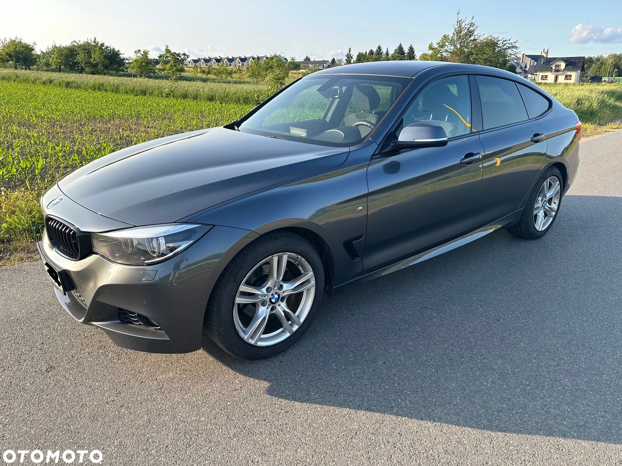 BMW 3GT 318d M Sport - 1