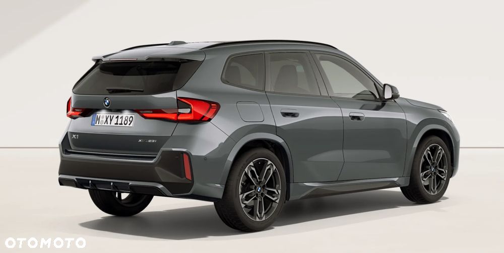 BMW X1 xDrive23i mHEV M Sport - 3