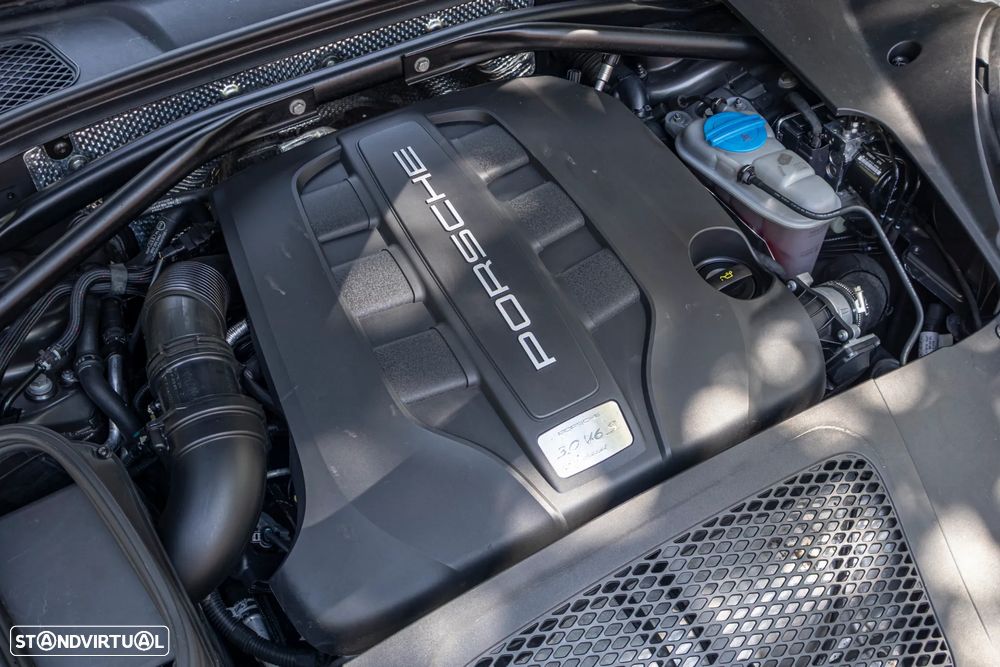 Porsche Macan S - 4