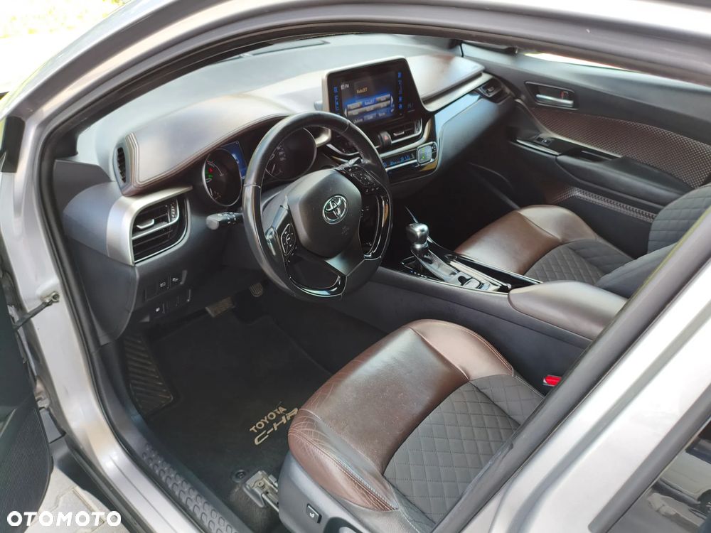 Toyota C-HR Business-Edition - 33