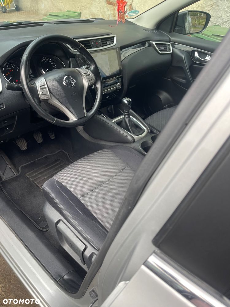 Nissan Qashqai - 11