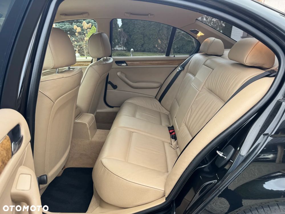 BMW Seria 3 318i Edition Exclusive - 28