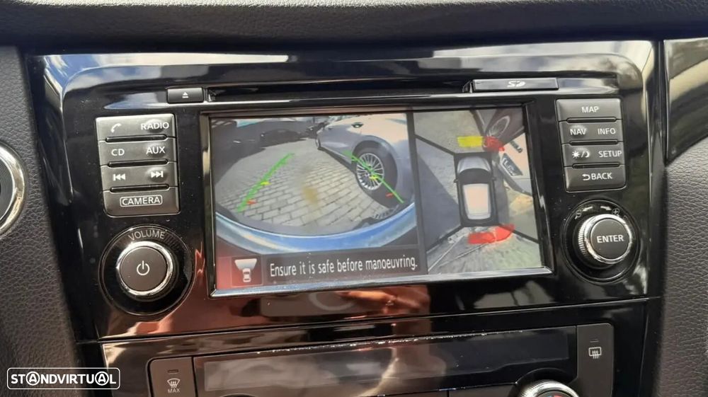 Nissan Qashqai 1.5 dCi N-Connecta 18 - 17