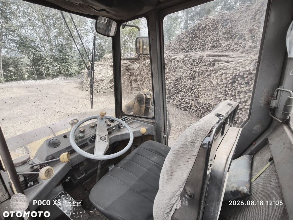JCB 420 - 3