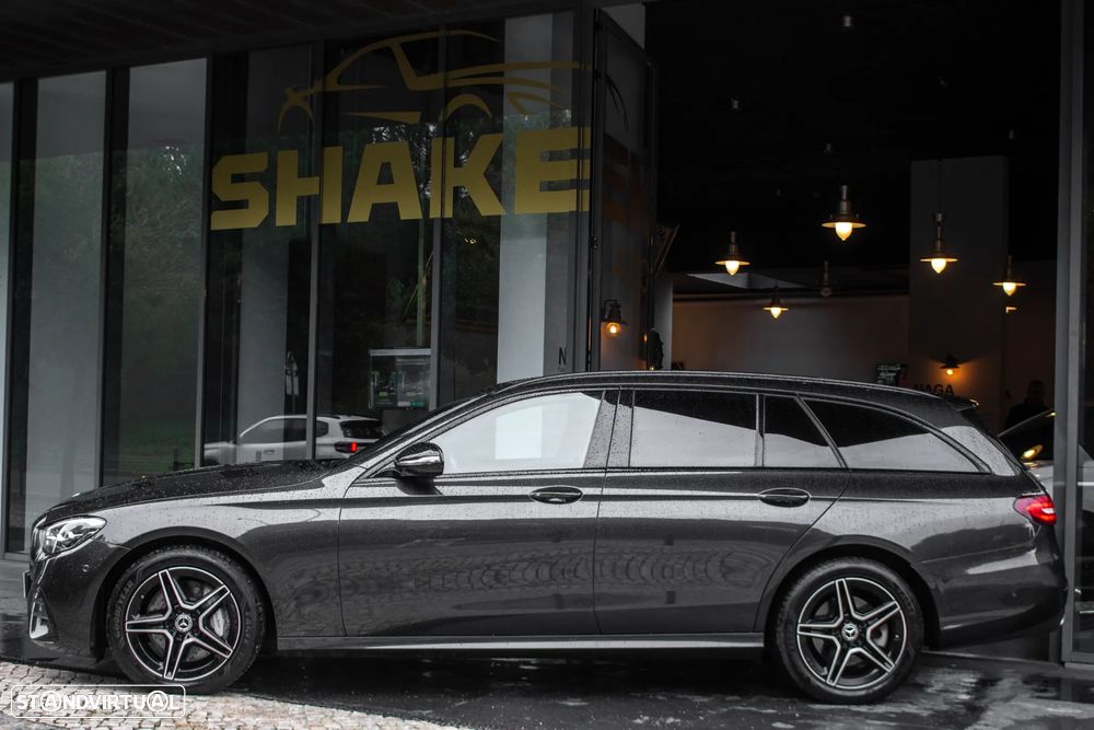 Mercedes-Benz E 300 e AMG Line - 2