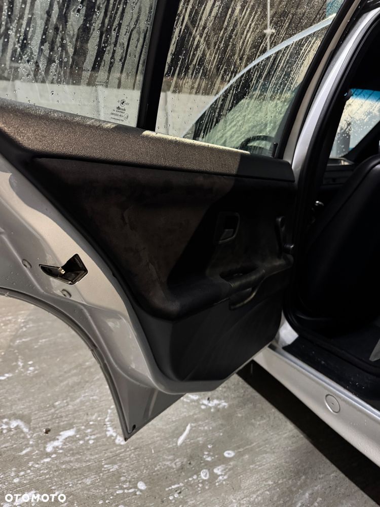 BMW Seria 3 - 15