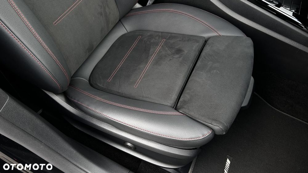 Mercedes-Benz CLA 200 AMG Line 7G-DCT - 25