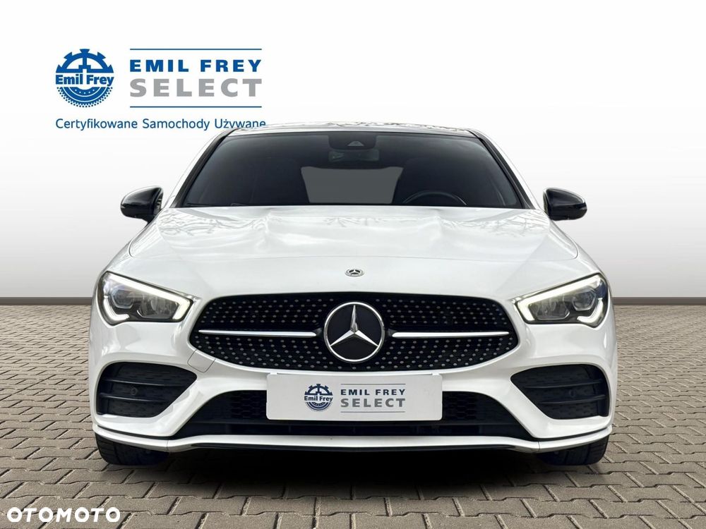 Mercedes-Benz CLA - 9