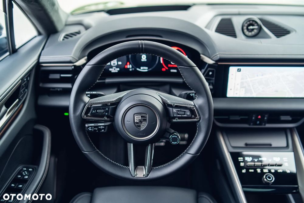 Porsche Macan - 17