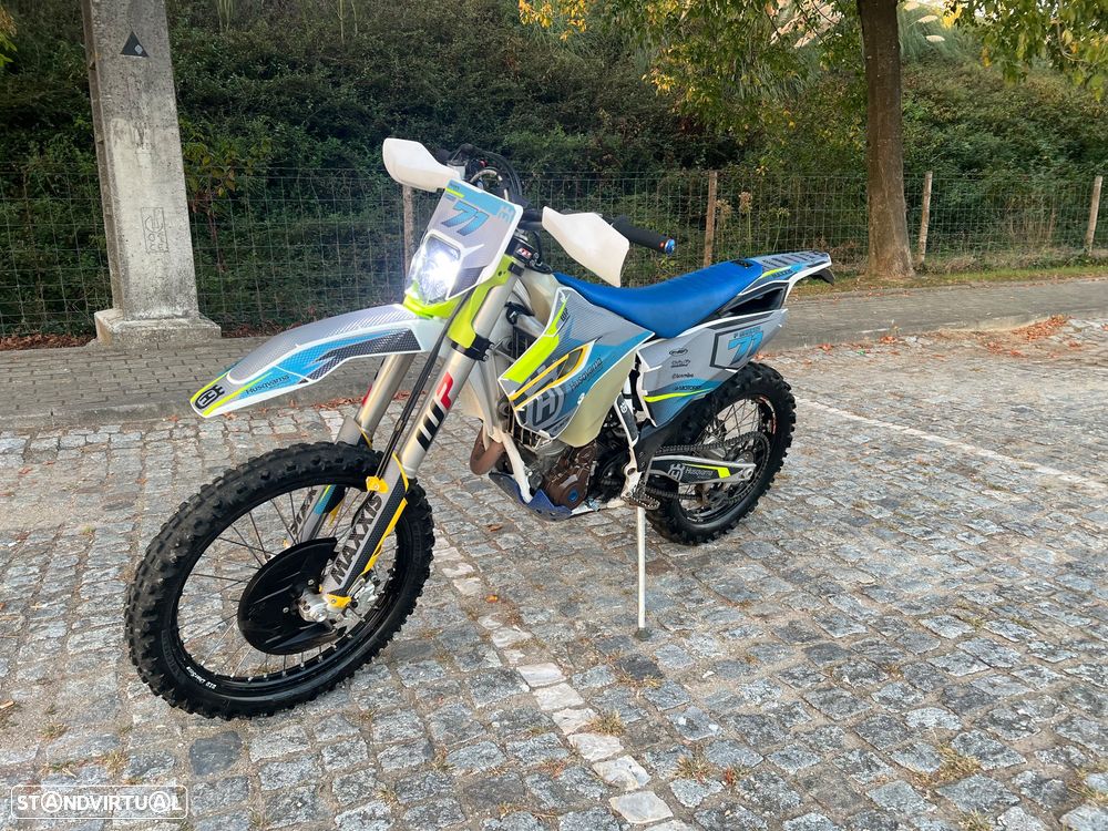 Husqvarna FE 250 - 1