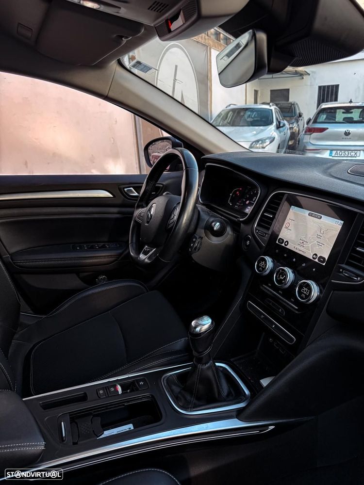 Renault Mégane Sport Tourer 1.5 Blue dCi Intens - 5