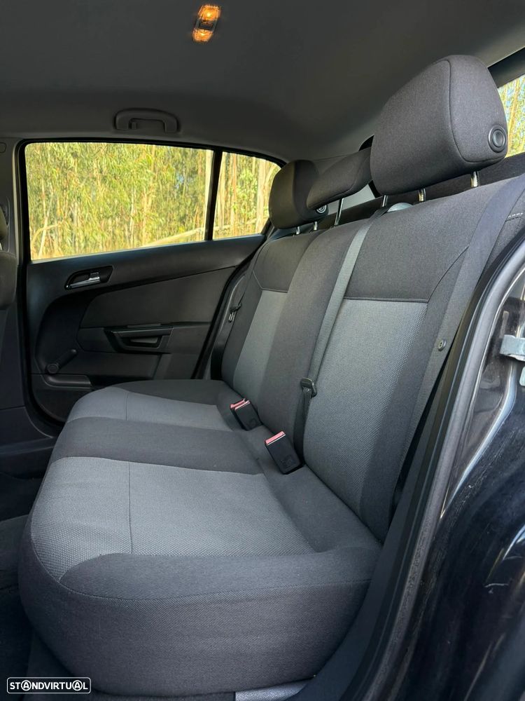 Opel Astra 1.3 CDTI Edition - 11