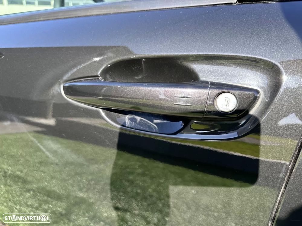 Citroën C4 Cactus 1.2 PureTech Shine - 25
