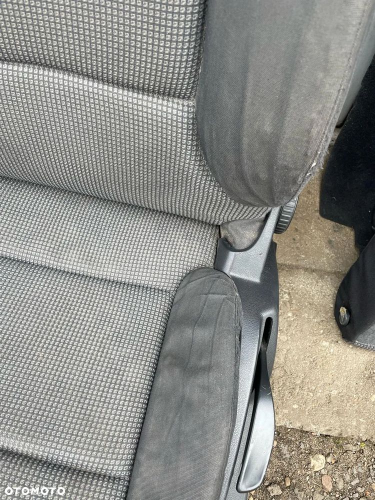 Fotele kanapy Audi A3 8P 3D HB - 6