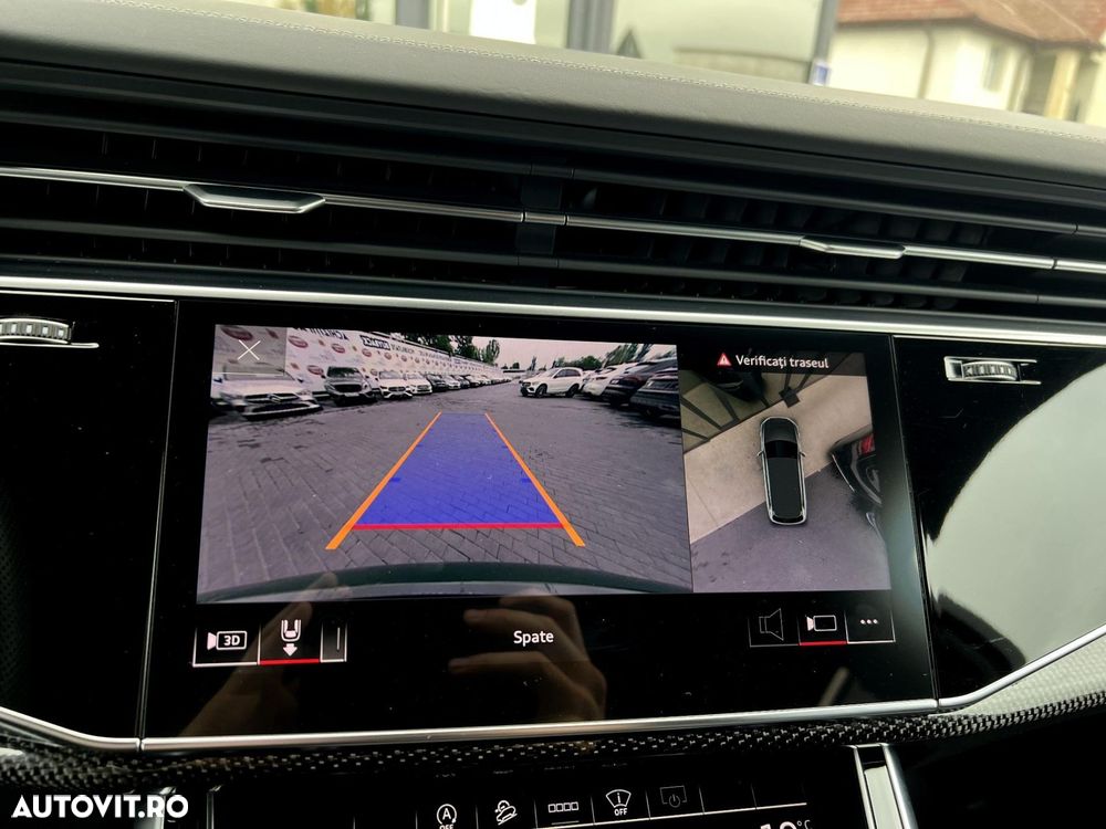 Audi SQ7 4.0 TDI quattro Tiptronic - 18