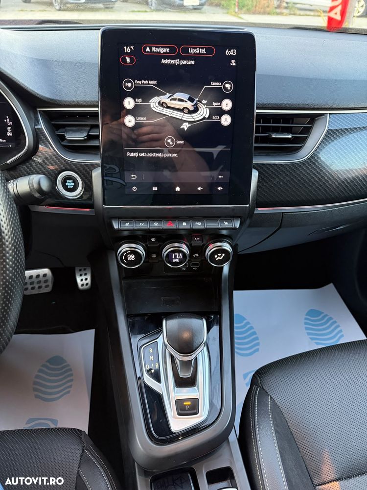 Renault Arkana E-TECH RS Line - 30