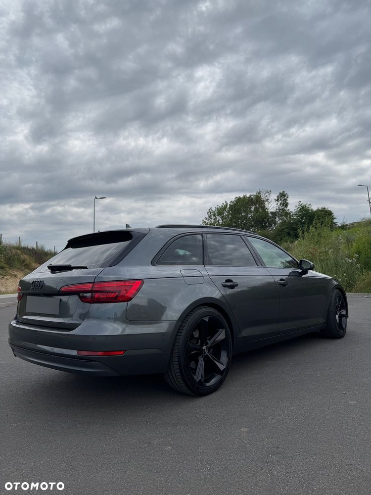 Audi A4 Avant 2.0 TDI S tronic - 30