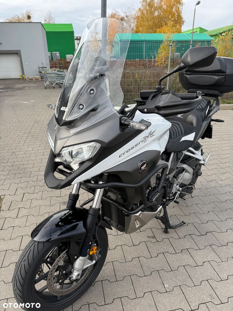 Honda VFR - 29