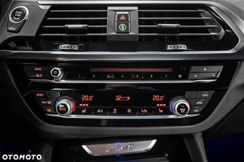 BMW X4 - 30