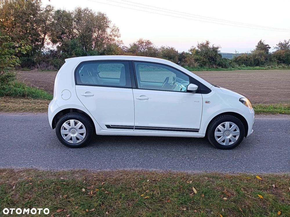 Volkswagen up! club - 36