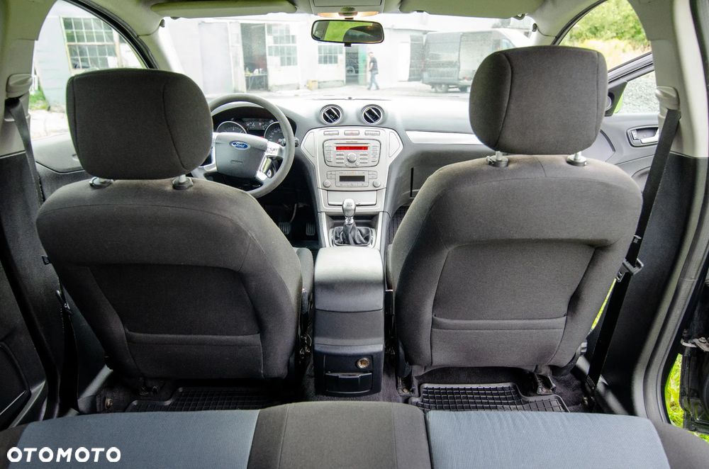 Ford Mondeo 1.8 TDCi Ambiente - 10