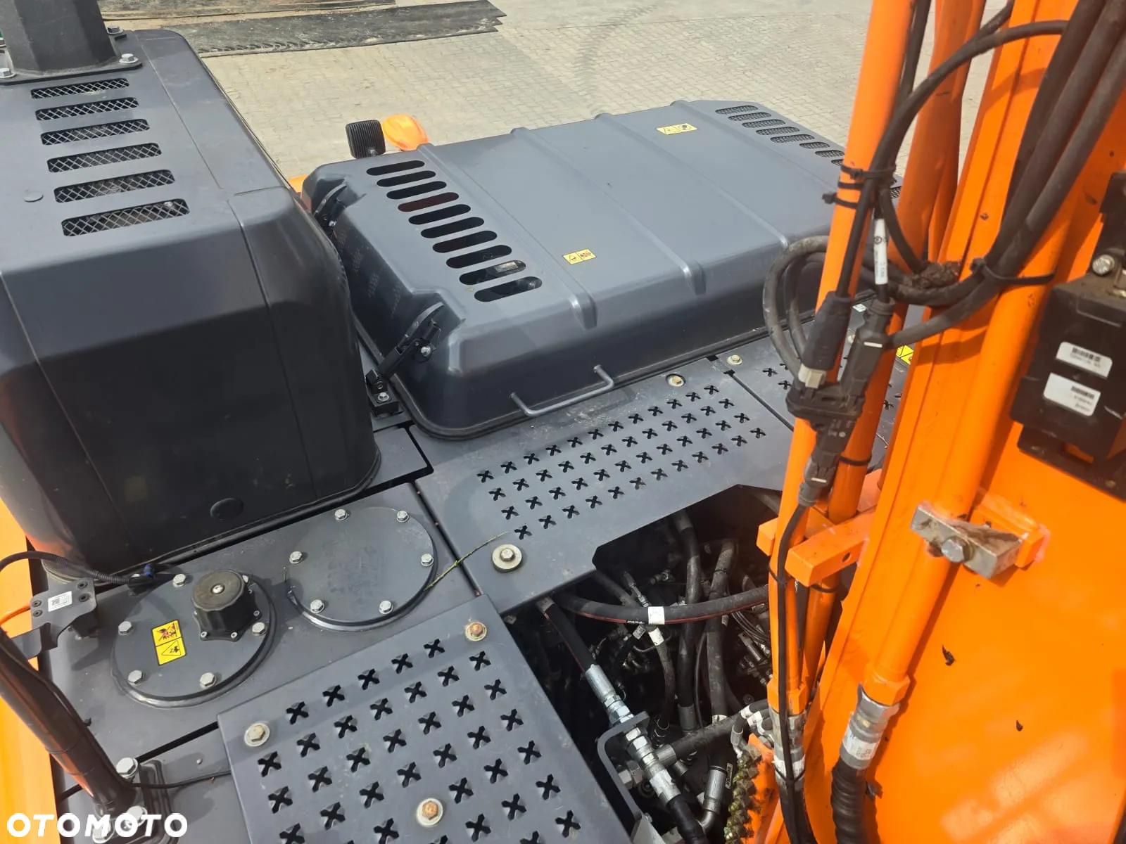 Doosan DX 140 W - 7
