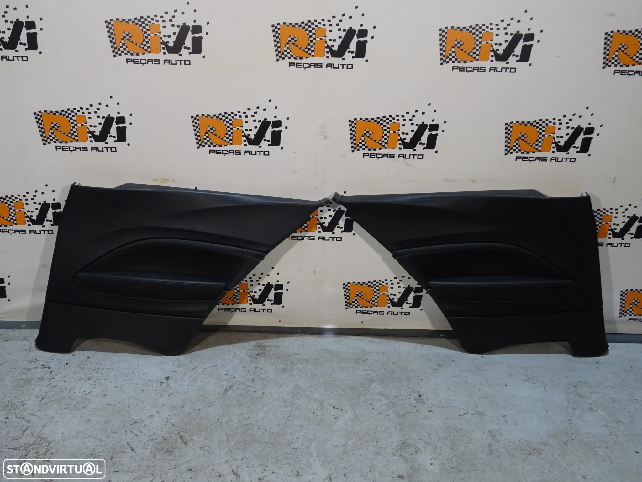 Quartela / Forra BMW Pack M Serie 1 de 3 Portas F21 em Pele - 3