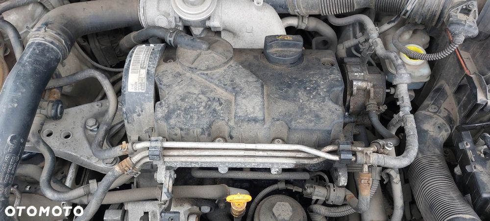 Skoda Fabia ii 1,4 tdi 80 km półoś prawa lewa - 1