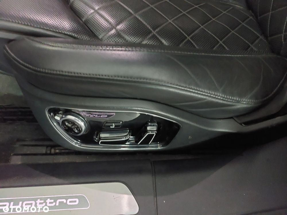 Audi A8 4.2 TDI clean diesel L Quattro - 28