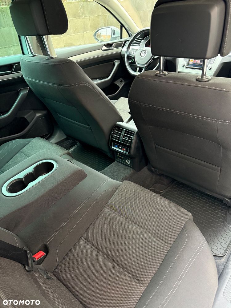 Volkswagen Passat 2.0 TDI BMT Highline - 8