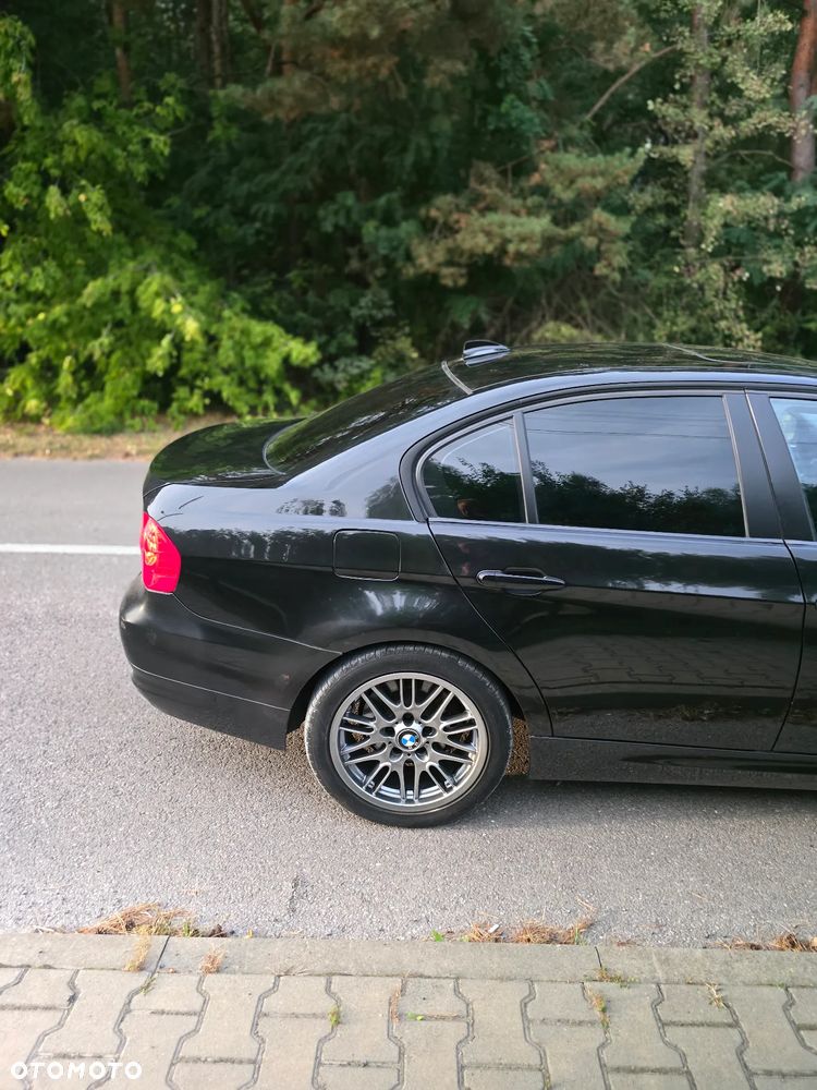 BMW Seria 3 318i - 13