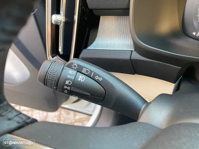 Volvo XC 40 1.5 T5 PHEV Inscription - 24