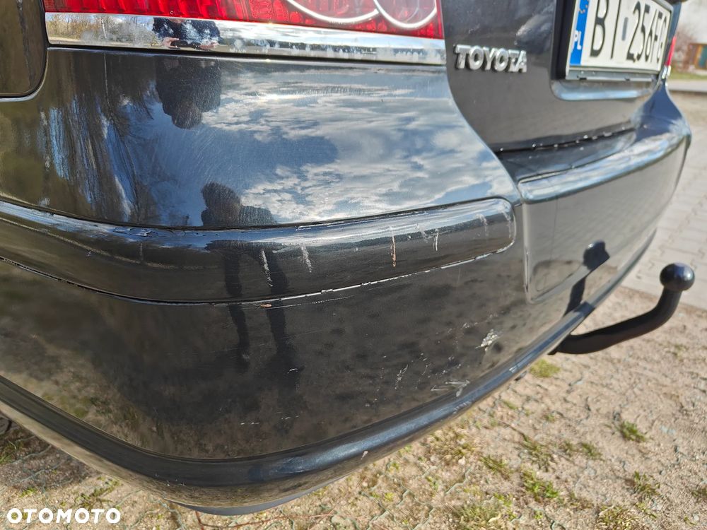 Toyota Avensis 2.0 D-4D Sol - 12