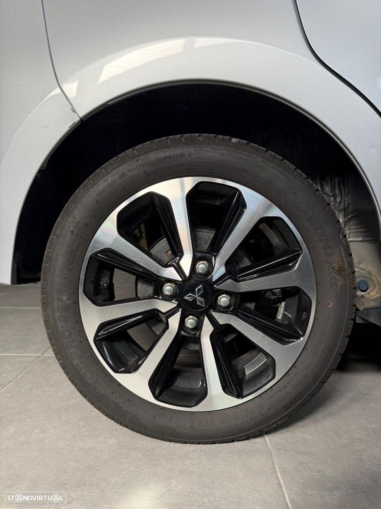 Mitsubishi Space Star 1.2 Intense Connect Edition - 6