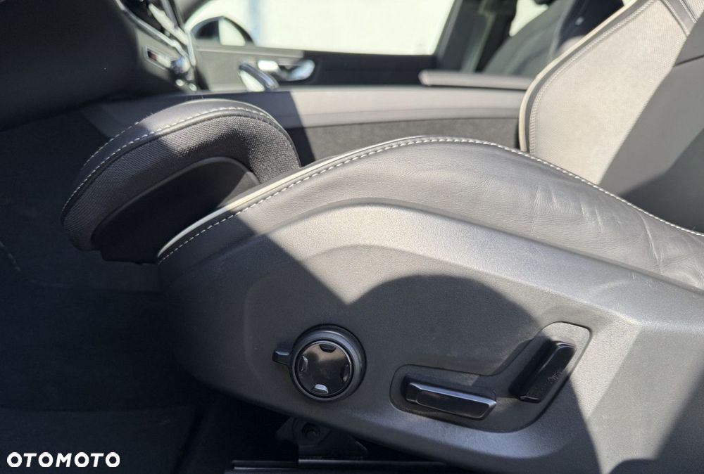 Volvo XC 60 - 23