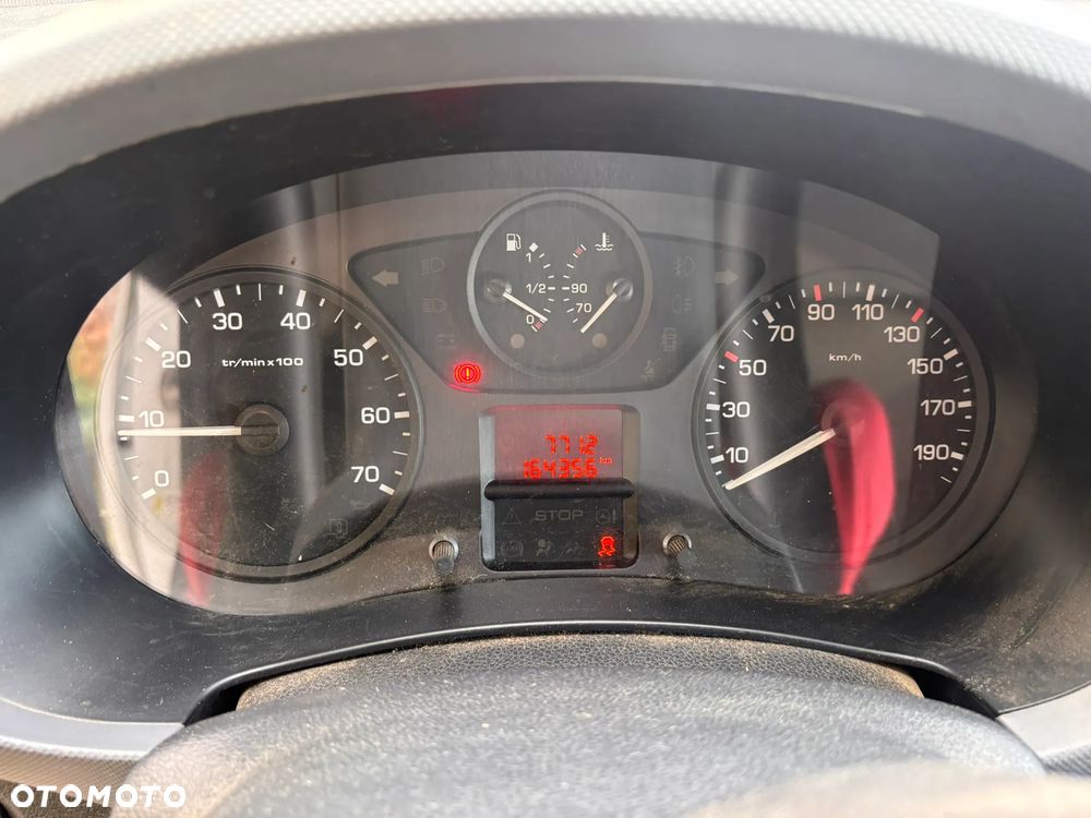 Peugeot Partner - 25