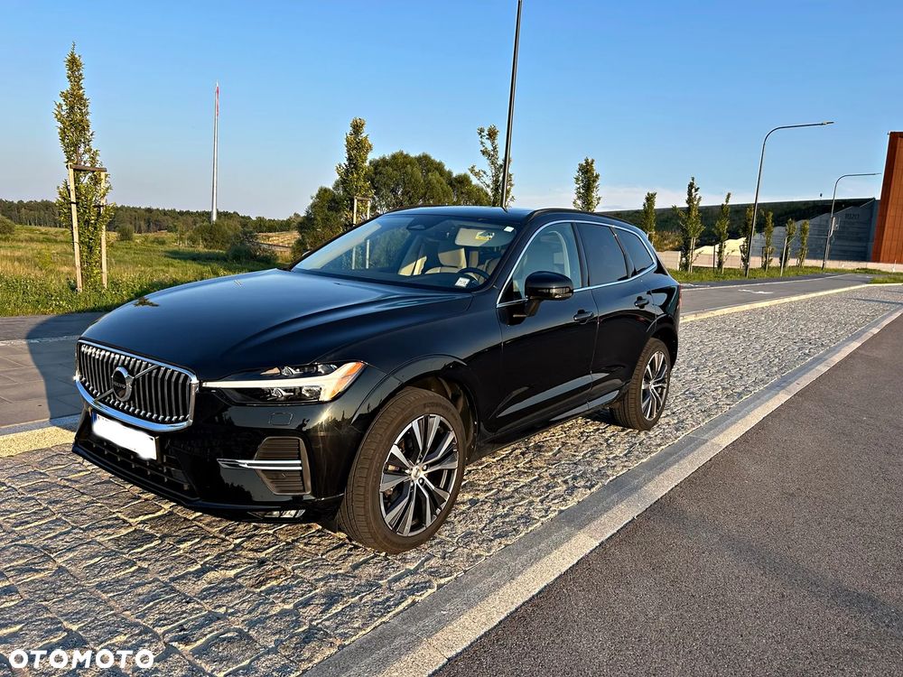 Volvo XC 60 B5 B AWD Plus Bright - 2