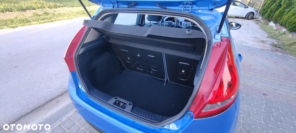 Ford Fiesta 1.25 Ambiente - 18