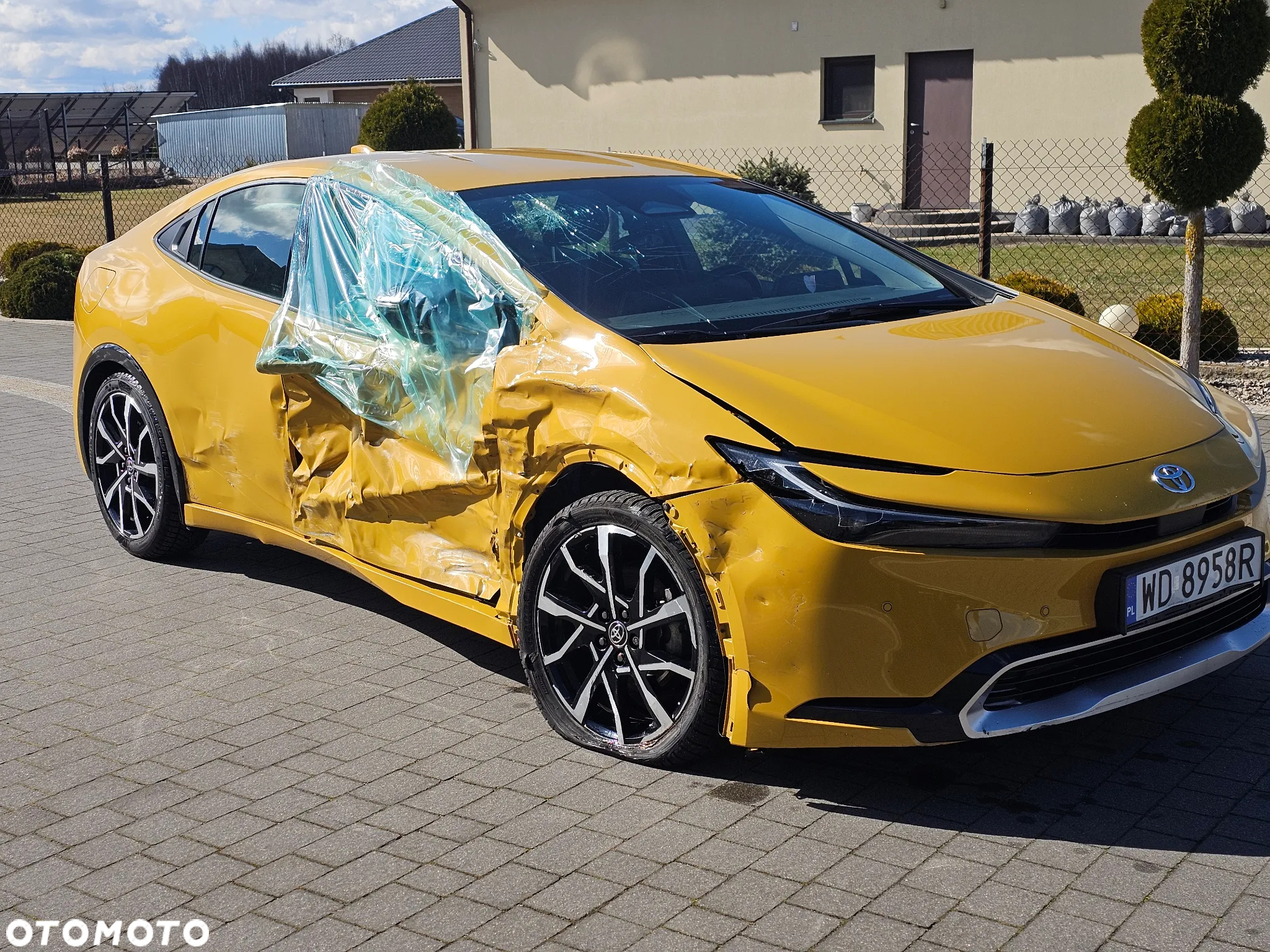 Toyota Prius Plug-in 2.0 Hybrid Prestige - 6