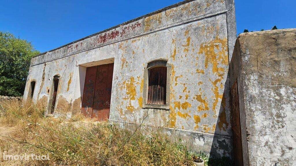 Prédio em Loulé (São Clemente) de 133,00 m2 - Grande imagem: 2/10