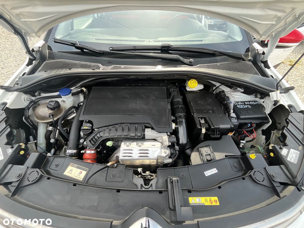 Citroën C3 Pure Tech 110 S&S EAT6 ELLE - 31