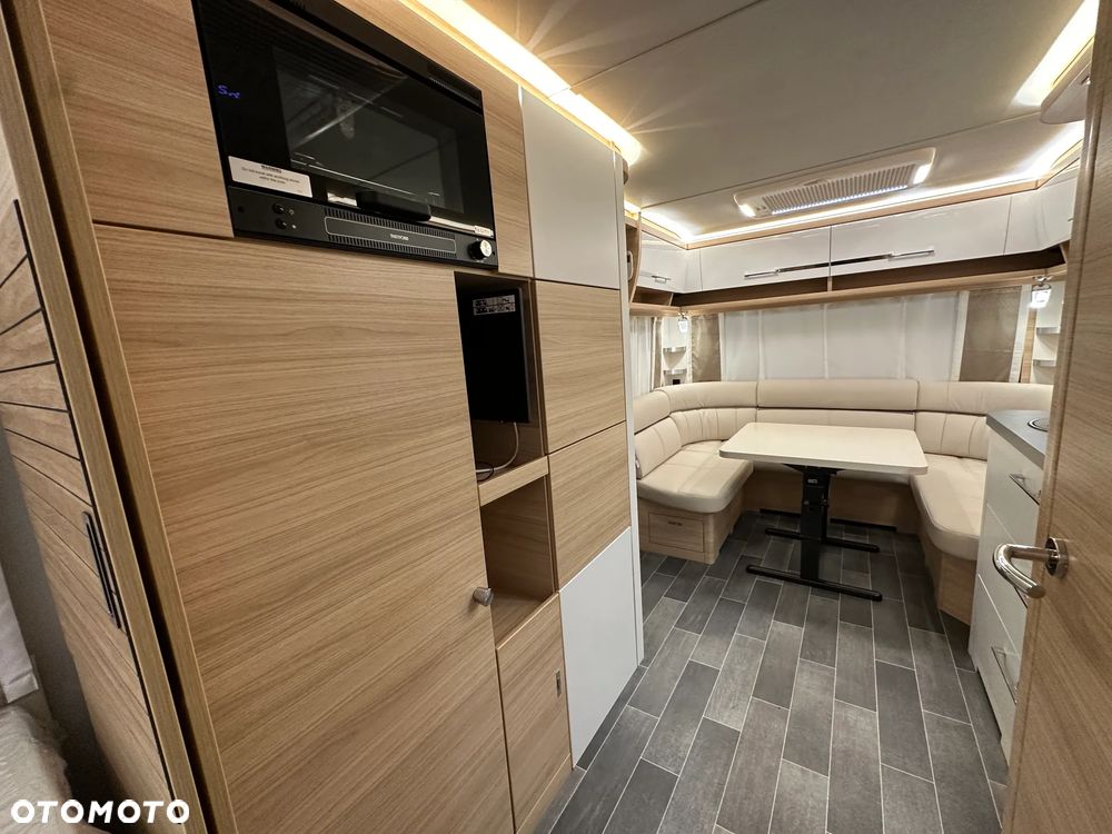 Tabbert 550 VIVALDI z ALDE, napędem, klimatyzacją i markizą THULE. - 37